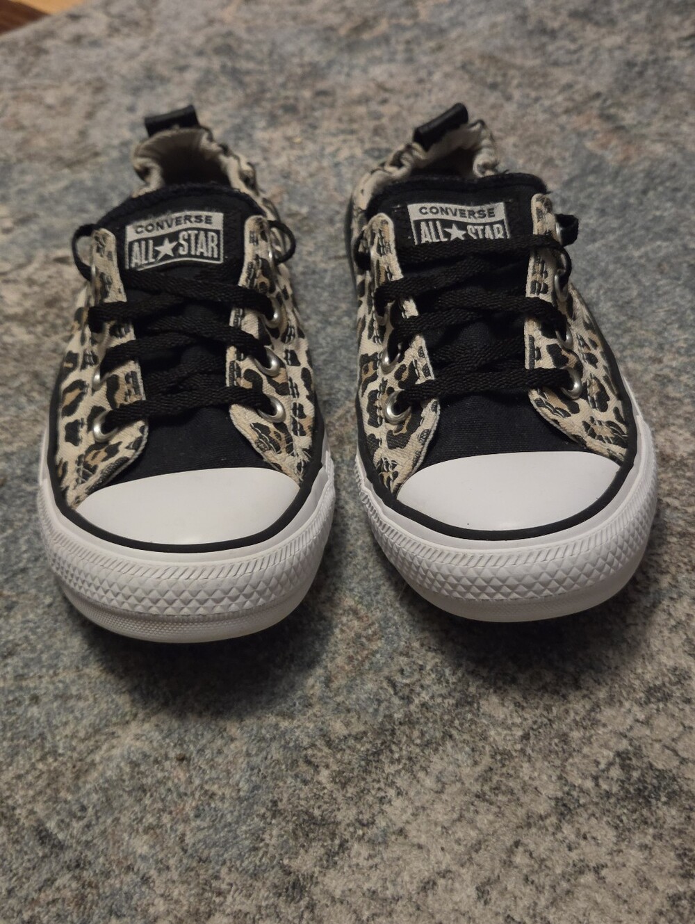 Converse Shoreline Slip-On Leopard Print Women's Size 9 (571954F)